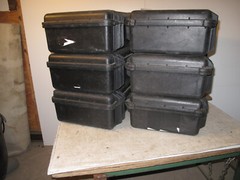 Pelican Protector 1520 Case 19x15x7 OD 17x12x6 ID Weathertight Hard case Damaged