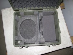 Pelican Protector 1560 Case 23x18x11 OD 19x15x9 ID Wheels PullOut Handle Damaged