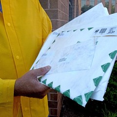Survivor 9 x 12 Catalog Envelopes made with DuPont Tyvek Material, Self Seali…