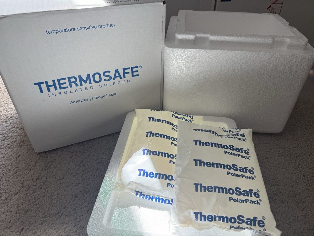 NEW THERMOSAFE Insulated Shipper Container Styrofoam COOLER 8X6X9 inside