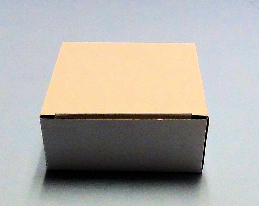 Pack of 55 White Lightweight Product Box 3.5″ x 3.375″ x 1.5″
