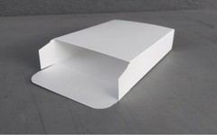 Universal Individual White Cardboard Boxes Packaging Gift Approx 7x5x1 Brand New