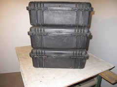 Pelican Protector 1520 Case 19x15x7 OD 17x12x6 ID Weathertight Hard case Damaged