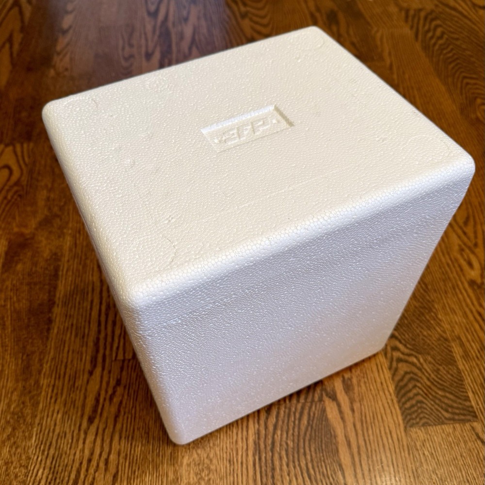 EFP Brand White Insulated EPS Styrofoam Cooler Box and Lid – 11x9x12 Exterior