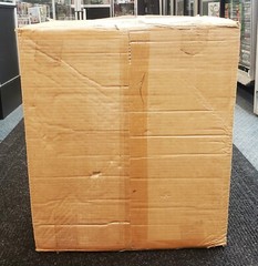 GENUINE AUTHENTIC – KB Kay Bee TOYS INC – SHIPPING BOX – 18.5X16X12.25″ INCH