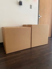 1 pallet 270 boxes mixed 23.5 x 19.5 x 23 in. / 23.5 x 19.5 x 20.5 in. used