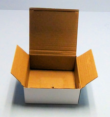 Pack of 55 White Lightweight Product Box 3.5″ x 3.375″ x 1.5″