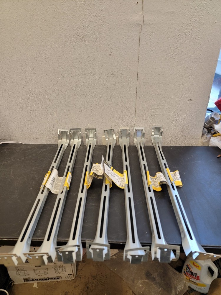 Lot of 7 NVENT CADDY 512HDR1 T-Grid Box Hanger New no box