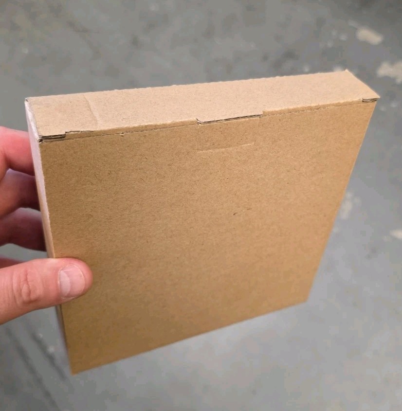50pcs 6.5×6.5×1.3″ Thin Single-Ply Mailer Boxes Durable Tape-Free Eco-Friendly