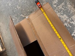38.5″ x 22.5″ x 22″ CARDBOARD BOX – 200 lb – Multiple Units Available