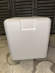 Insulated Styrofoam Cooler w/ shipping box NWT